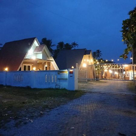 Zainab Cottage Pasir Puteh Ngoại thất bức ảnh