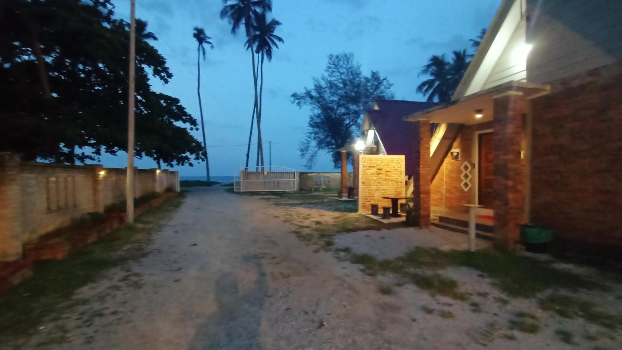 Zainab Cottage Pasir Puteh Ngoại thất bức ảnh