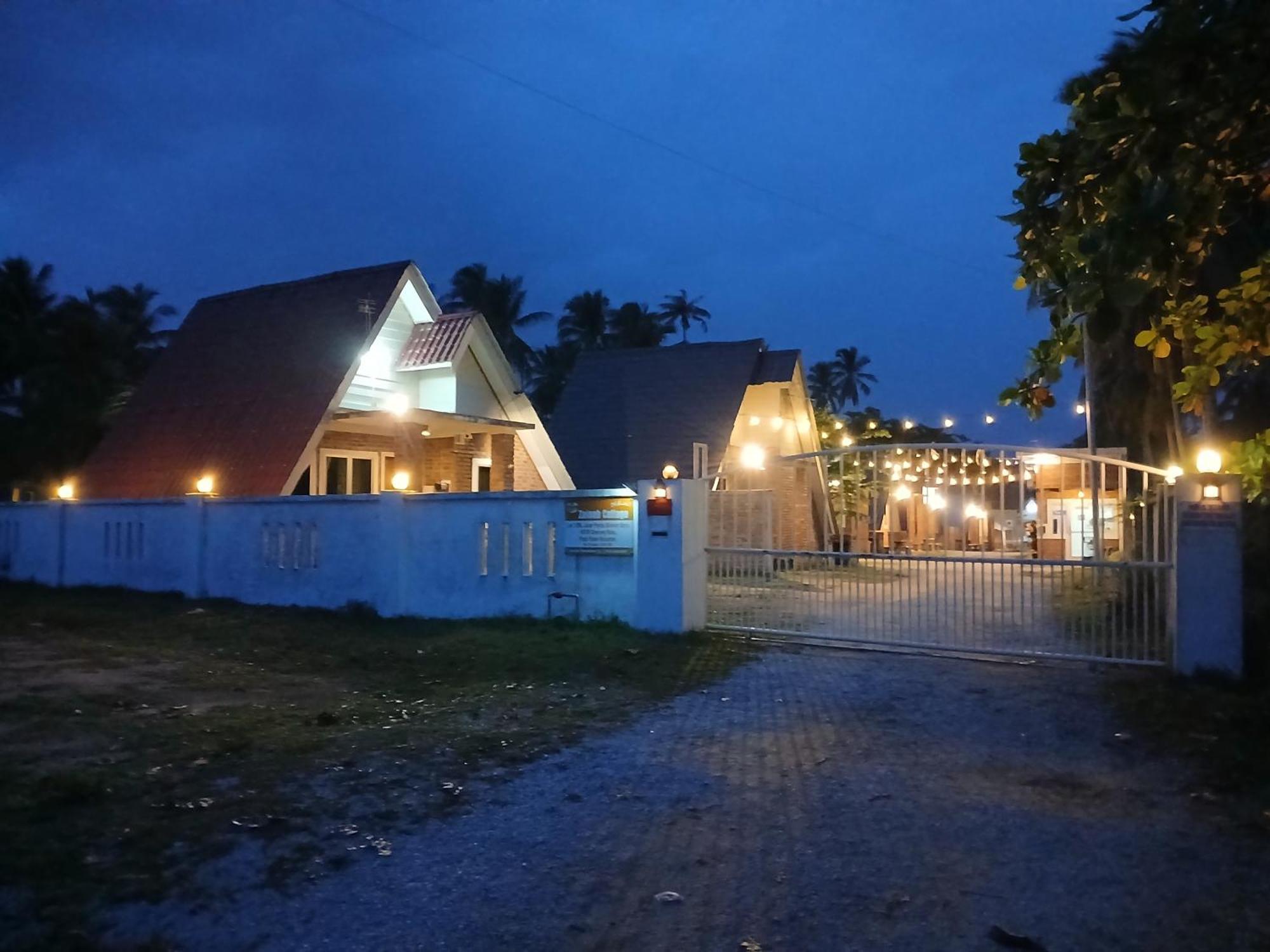Zainab Cottage Pasir Puteh Ngoại thất bức ảnh